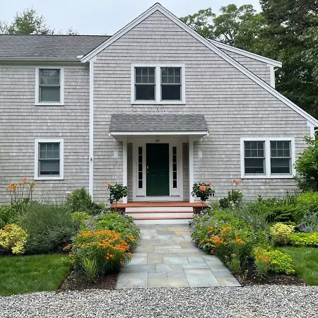 Perfectly Private Location W Deeded Beach Access